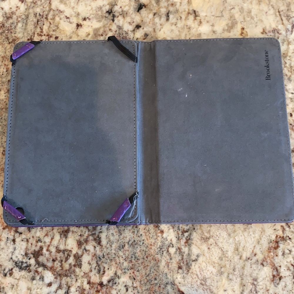 ipad Mini Brookstone Case. - Picture 2 of 3